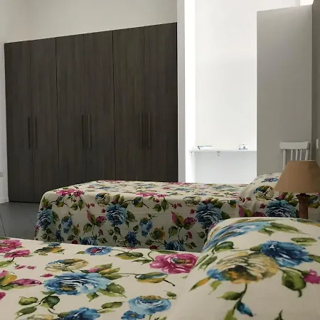 Casa Carducci شقة